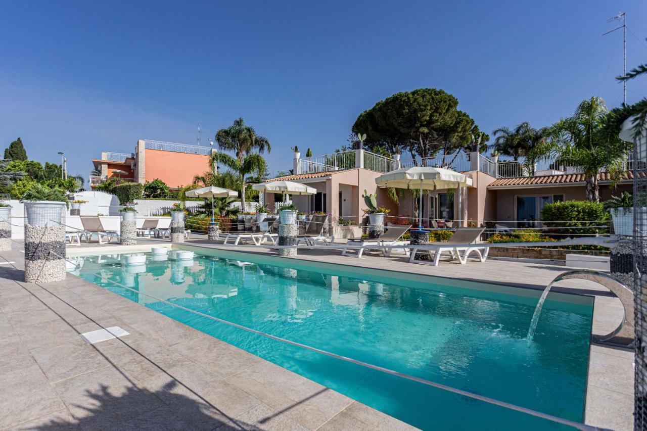 Small Luxury Apartments Pool And Sea View - Stella Del Mare Fontane Bianche Extérieur photo