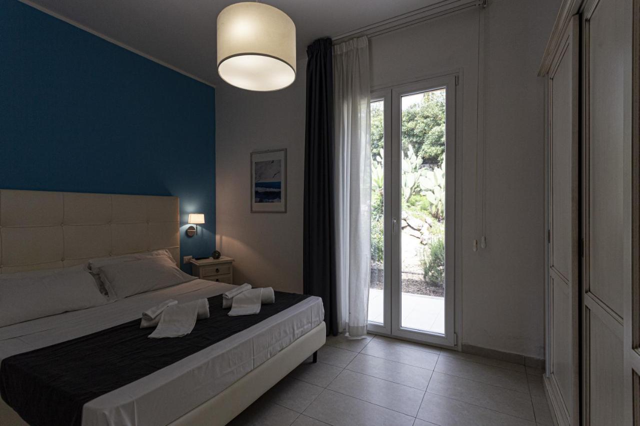 Small Luxury Apartments Pool And Sea View - Stella Del Mare Fontane Bianche Extérieur photo