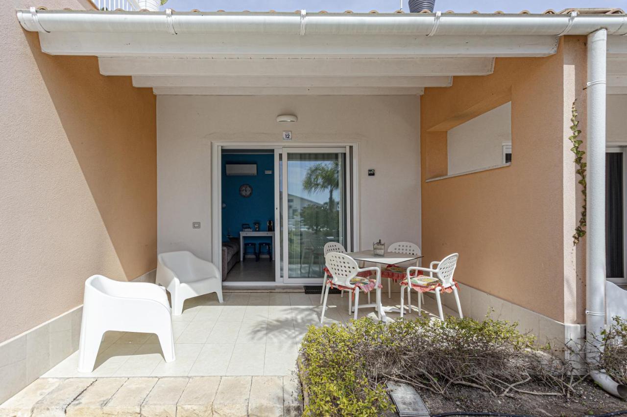 Small Luxury Apartments Pool And Sea View - Stella Del Mare Fontane Bianche Extérieur photo