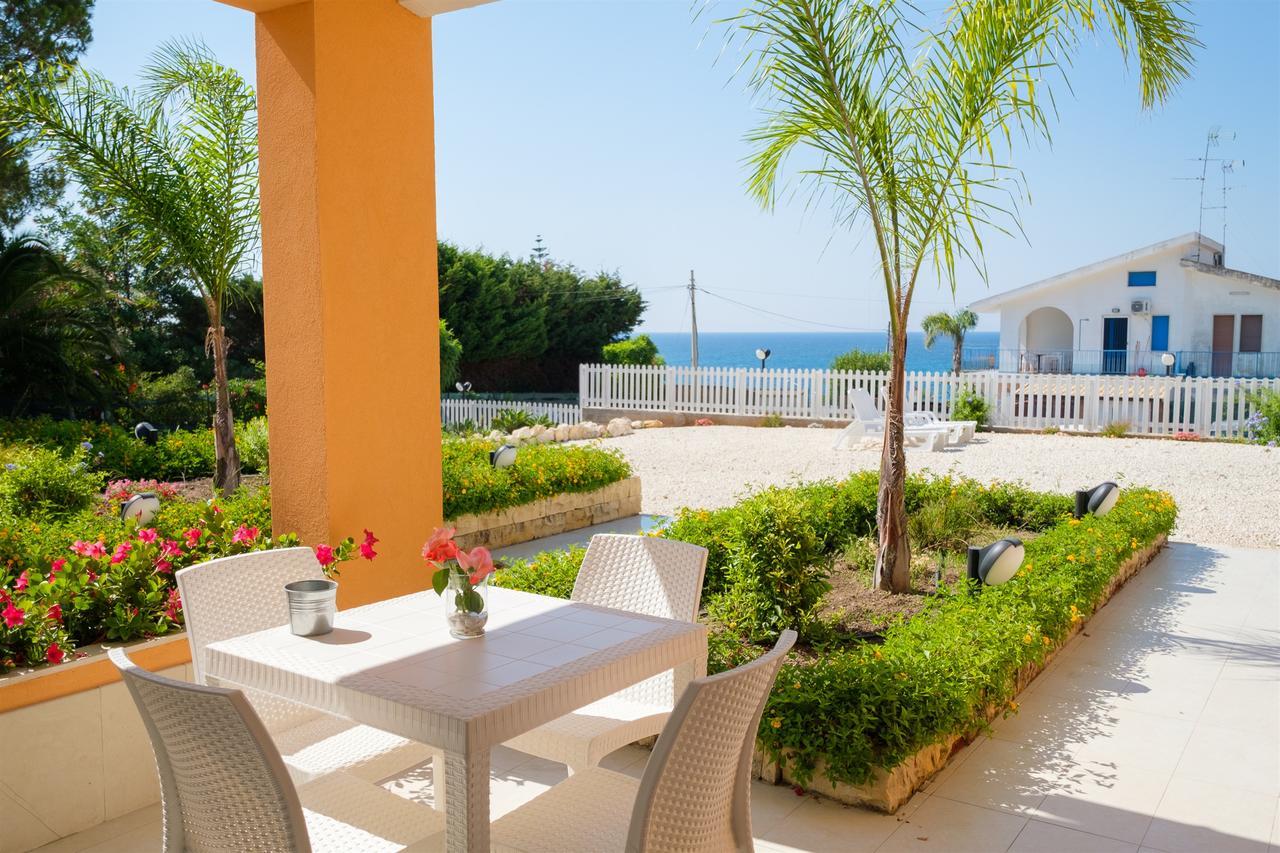 Small Luxury Apartments Pool And Sea View - Stella Del Mare Fontane Bianche Extérieur photo